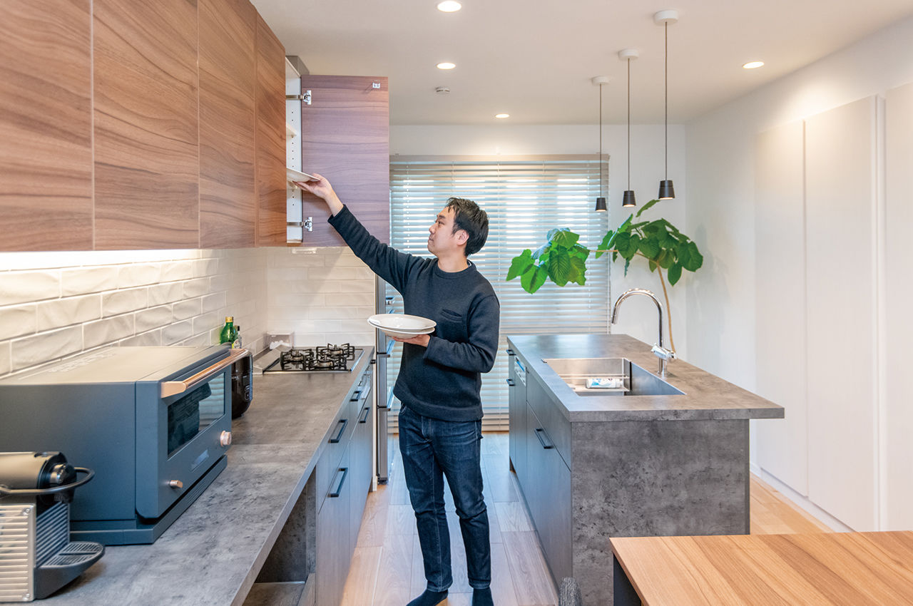 セキスイハイム 【３階建/夫婦】ぬくもりあるくつろぎ空間と快適な広々ワークスペースを兼ね備えた都市型の住まいの建築実例画像4