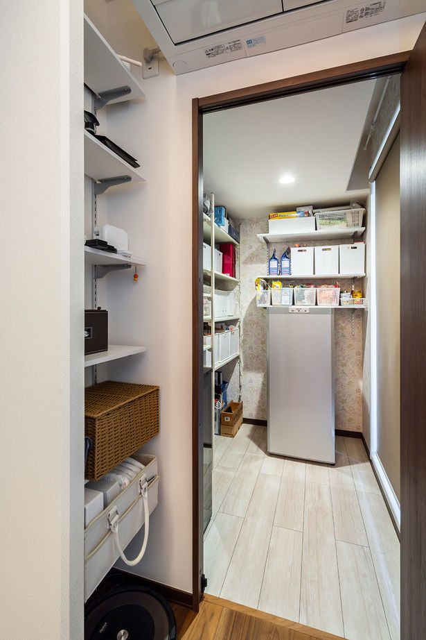 セキスイハイム 【39.6坪/夫婦＋子ども1人】みんなで囲むダイニングキッチンがこの家の主役。くつろぎとおもてなしの住まいの建築実例画像5