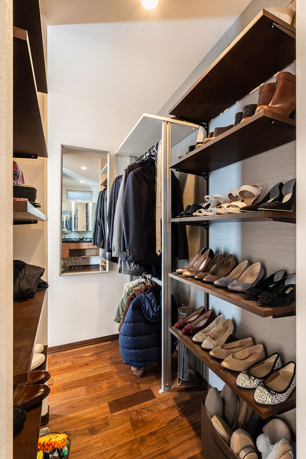 セキスイハイム 【39.6坪/夫婦＋子ども1人】みんなで囲むダイニングキッチンがこの家の主役。くつろぎとおもてなしの住まいの建築実例画像7