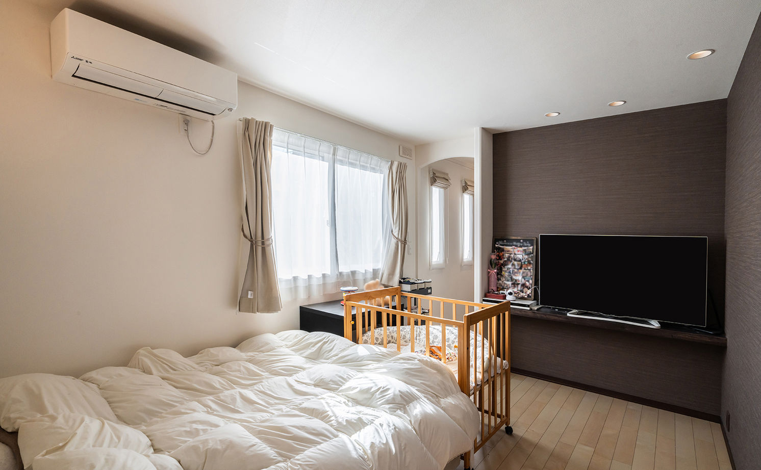 セキスイハイム 【39.6坪/夫婦＋子ども1人】みんなで囲むダイニングキッチンがこの家の主役。くつろぎとおもてなしの住まいの建築実例画像10