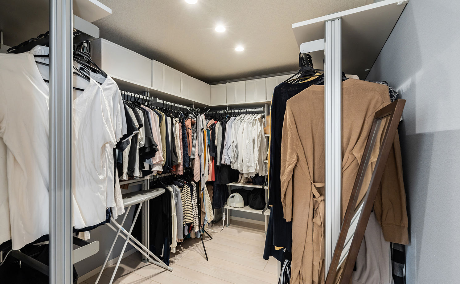 セキスイハイム 【39.6坪/夫婦＋子ども1人】みんなで囲むダイニングキッチンがこの家の主役。くつろぎとおもてなしの住まいの建築実例画像12