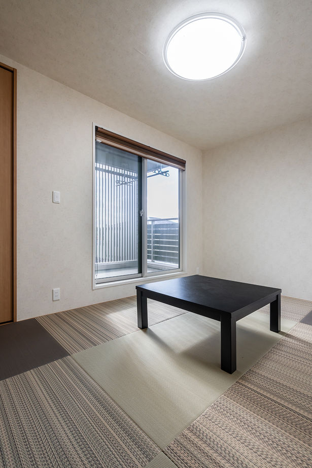 セキスイハイム 【39.6坪/夫婦＋子ども1人】みんなで囲むダイニングキッチンがこの家の主役。くつろぎとおもてなしの住まいの建築実例画像14