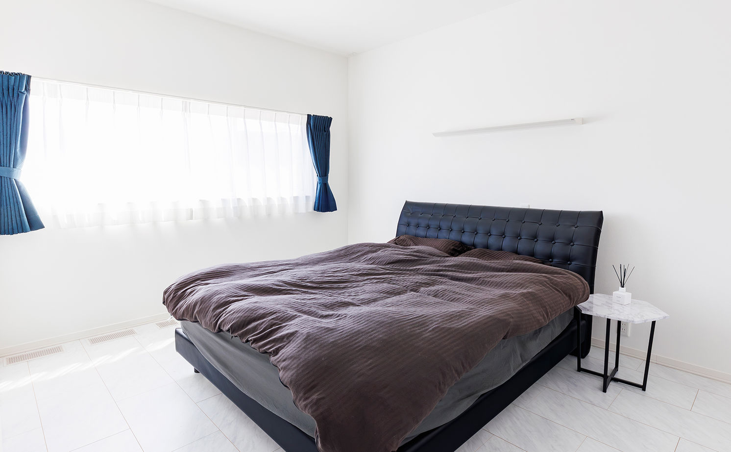 セキスイハイム 【34.2坪/夫婦】平屋×回遊動線で家事も移動もスムーズに。ストレスを軽減するスタイリッシュな住まいの建築実例画像8