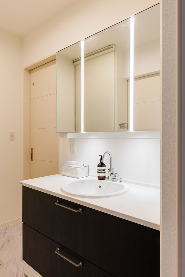 セキスイハイム 【34.2坪/夫婦】平屋×回遊動線で家事も移動もスムーズに。ストレスを軽減するスタイリッシュな住まいの建築実例画像10