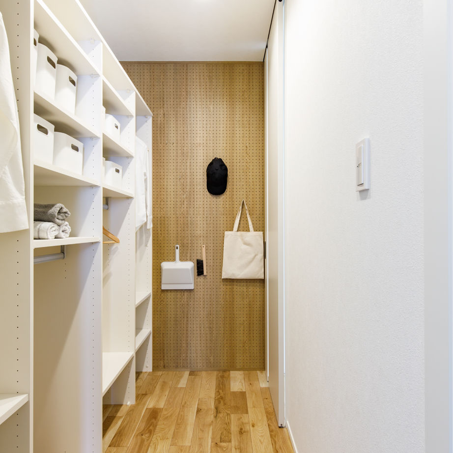 ニューハウス工業 木のぬくもりに包まれた大きな吹抜のある住まいの建築実例画像6