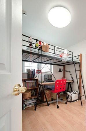 ロビンスジャパン 【2000万円台/間取図】海外ドラマに出てくるような優美な3階建ての輸入住宅の建築実例画像6