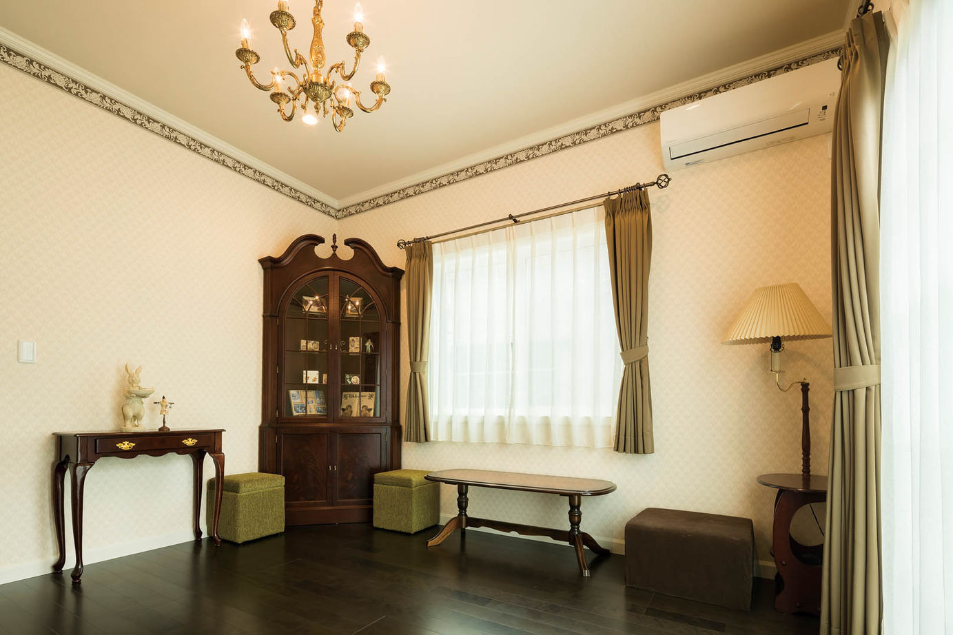 ロビンスジャパン 【2000万円台/44.6坪/レンガ/ジョージアン/間取り図公開】アンティークが似合うレンガの家の建築実例画像8