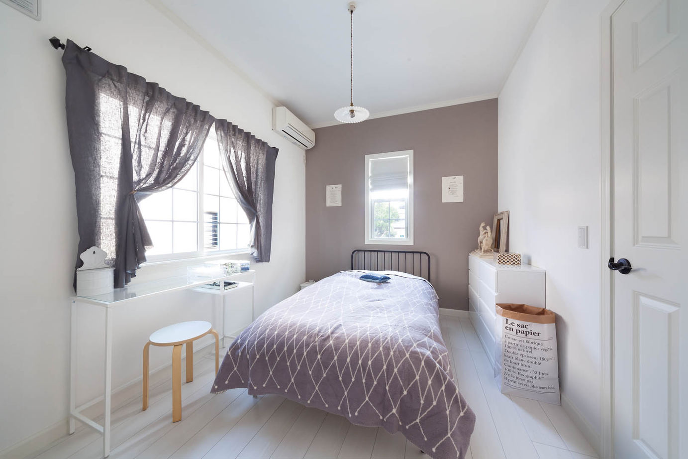 ロビンスジャパン 【1000万円台/40.7坪/吹抜け /暖炉/間取り図公開】冬も快適！ラグジュアリー＆シンプルモダンな輸入住宅　の建築実例画像6