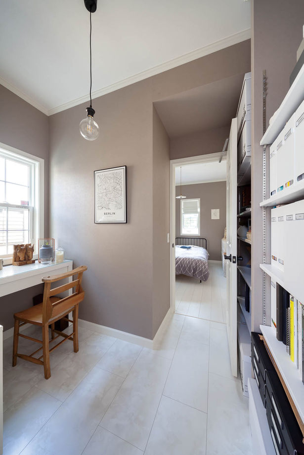 ロビンスジャパン 【1000万円台/40.7坪/吹抜け /暖炉/間取り図公開】冬も快適！ラグジュアリー＆シンプルモダンな輸入住宅　の建築実例画像7