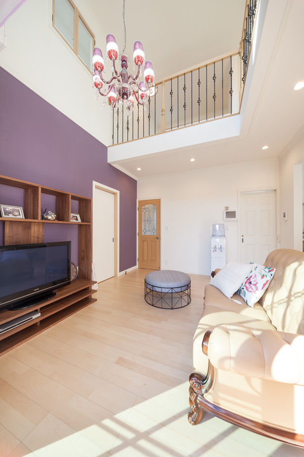 ロビンスジャパン 【1626万円/32.7坪/レンガ/間取り図公開】静かに深まる風合いと美観、重厚感が魅力のレンガの洋館の建築実例画像3