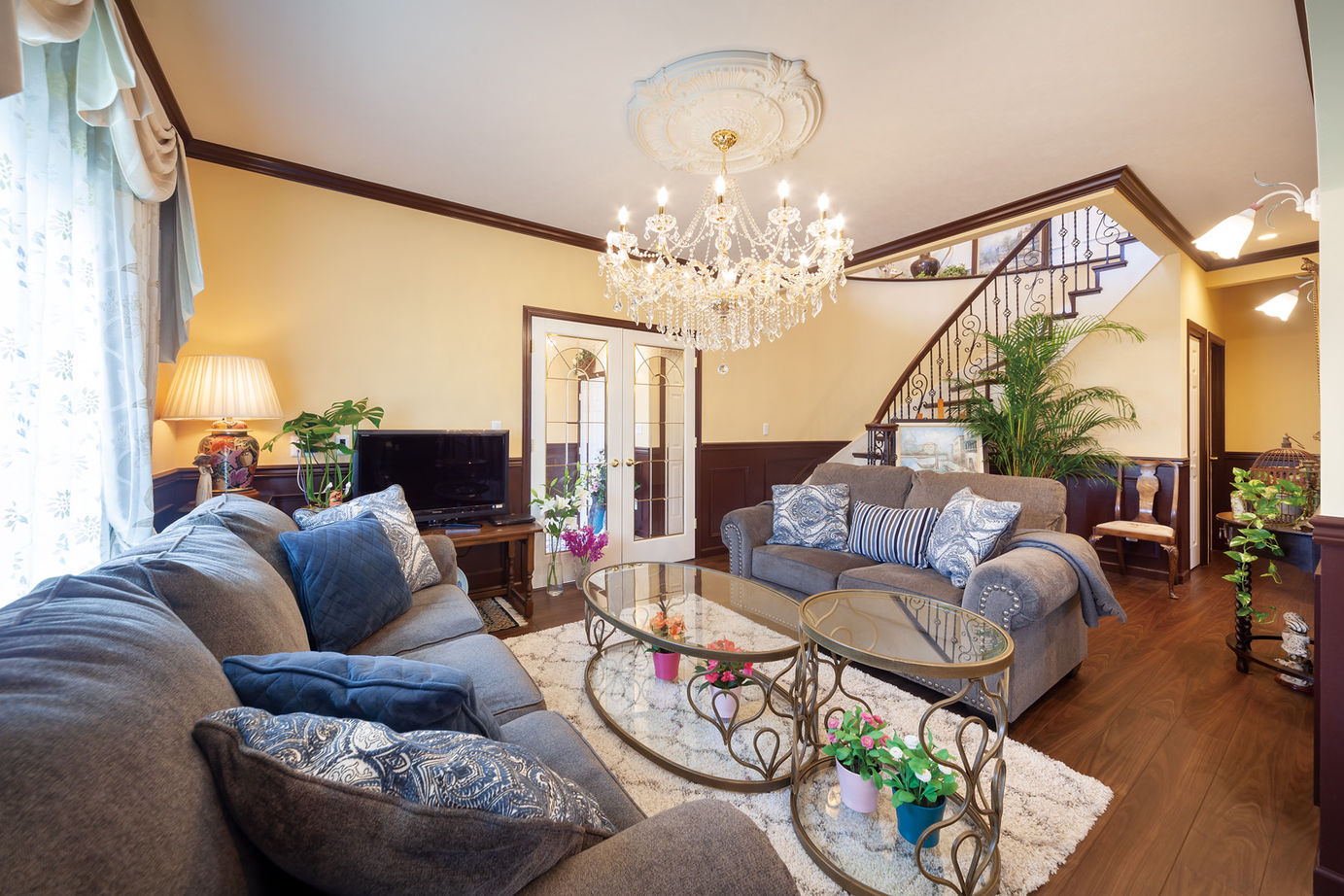 ロビンスジャパン 【2981万円/59.6坪/サーキュラー階段  /間取り図公開】人生を華やかに彩るクイーン・アン様式の邸宅の建築実例画像3