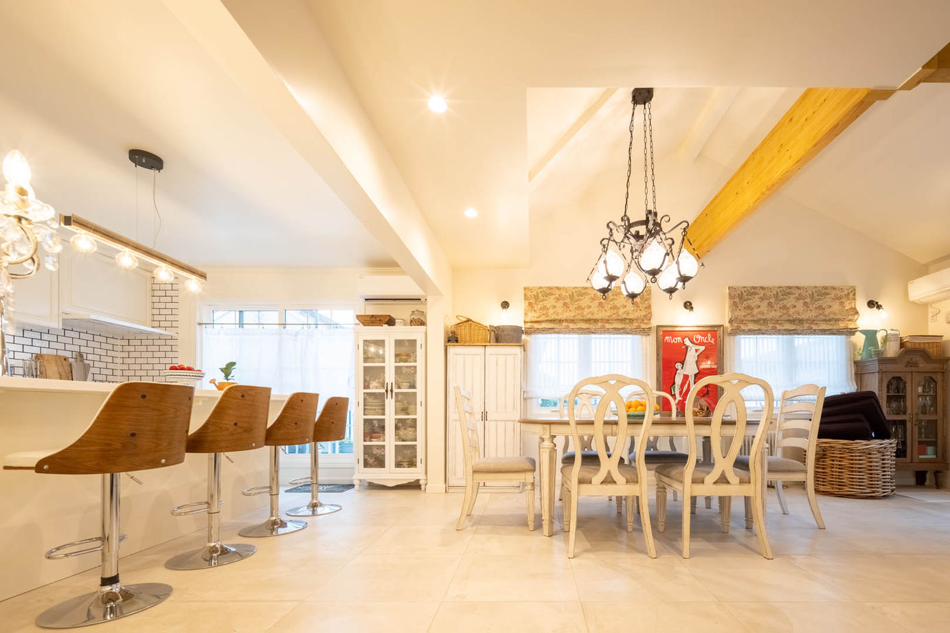 ロビンスジャパン ［輸入住宅/オフィス併用/建築家/間取り図公開］ブローニュの森の貴婦人をイメージしたエレガントな邸宅の建築実例画像5