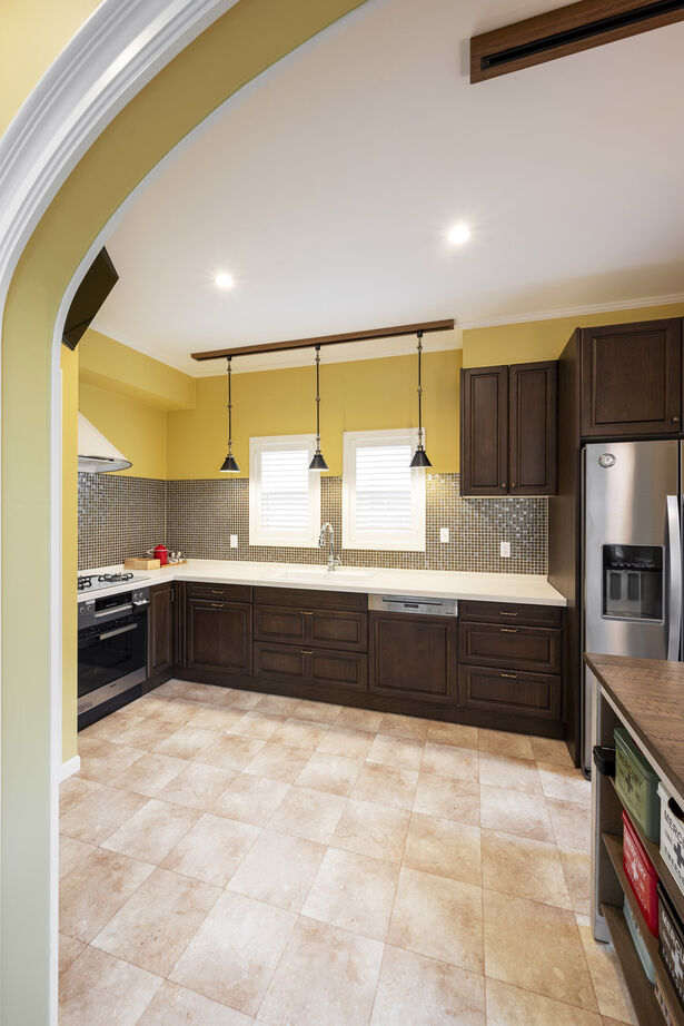 ロビンスジャパン 【2000万円台/45.3坪/カバードポーチ/間取り図公開】ヤシの葉が揺れるアメリカンハウスでゆったりと暮らすの建築実例画像5