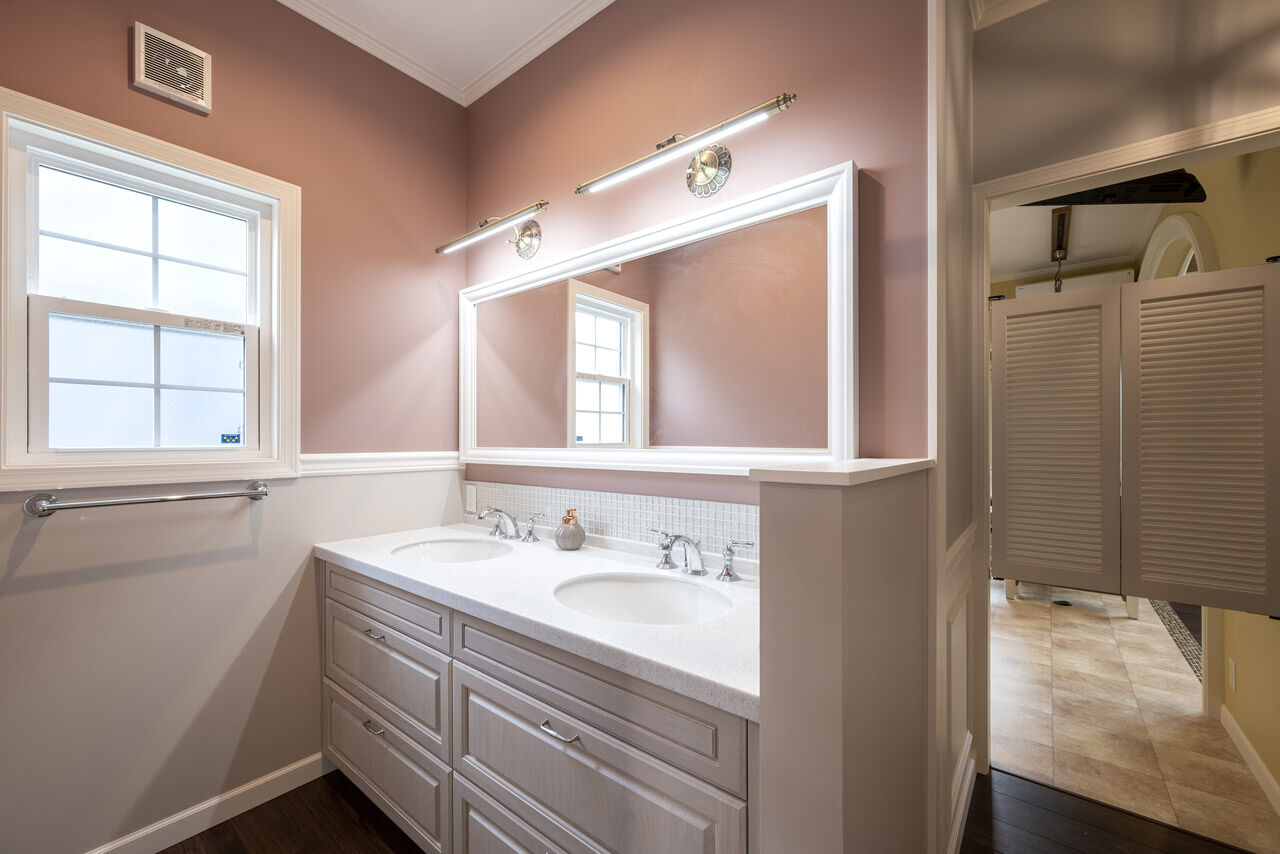 ロビンスジャパン 【2000万円台/45.3坪/カバードポーチ/間取り図公開】ヤシの葉が揺れるアメリカンハウスでゆったりと暮らすの建築実例画像8