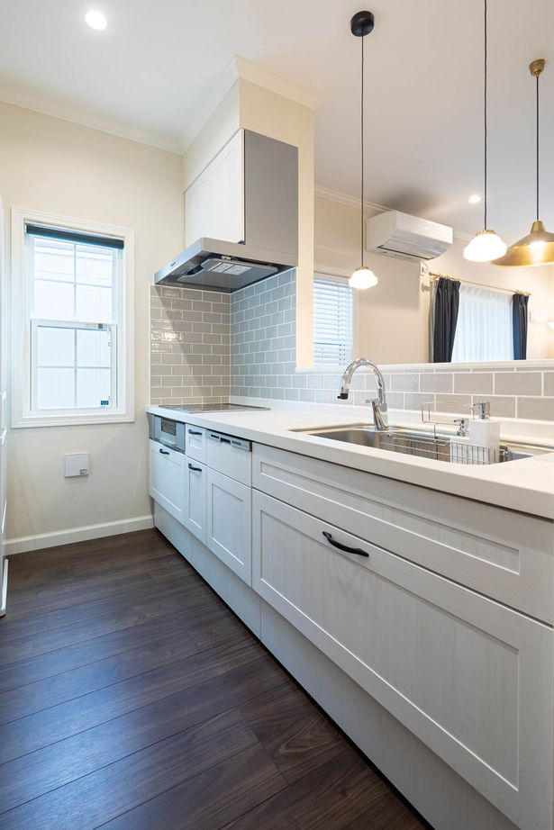 ロビンスジャパン 【1000万円台/23.7坪/アメリカ住宅/間取り図公開】ガレージライフを満喫するアメリカンハウスの建築実例画像6