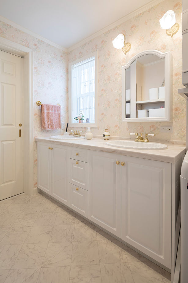 ロビンスジャパン 【4000万円～/68.1坪/3階建て】ヨーロッパの高級邸宅を再現した、瀟洒な美術館のような3階建ての建築実例画像10