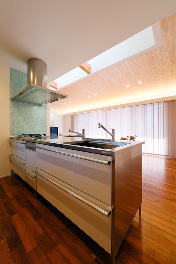 大政建築 【2000万円台/平屋/間取り図】ビルトインガレージのある平屋。塗り壁や無垢材を活かした、和モダンの平屋の建築実例画像6