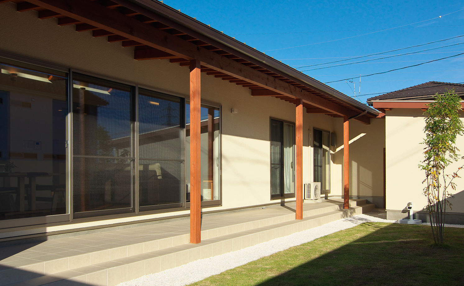 大政建築 【2000万円台/平屋/間取り図】ビルトインガレージのある平屋。塗り壁や無垢材を活かした、和モダンの平屋の建築実例画像9