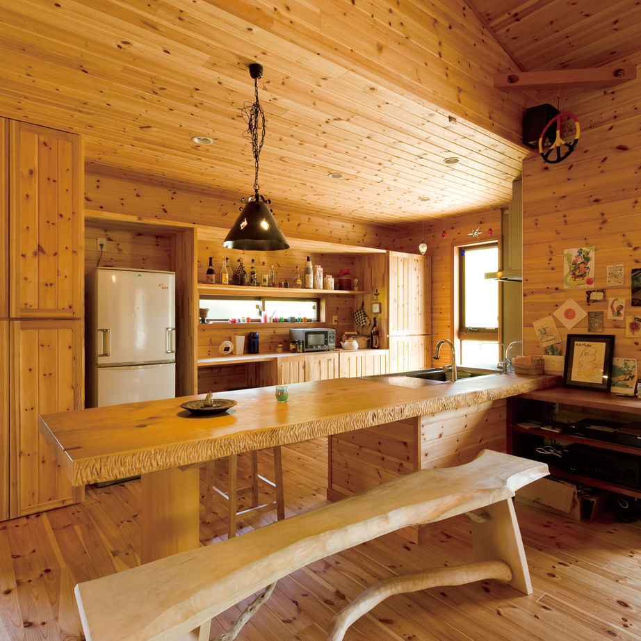 大政建築 【平屋/1000万円台/30坪台】自然な木目が心を癒す、開放的で味のある佇まいの平屋。住み良い間取りの平屋の建築実例画像3