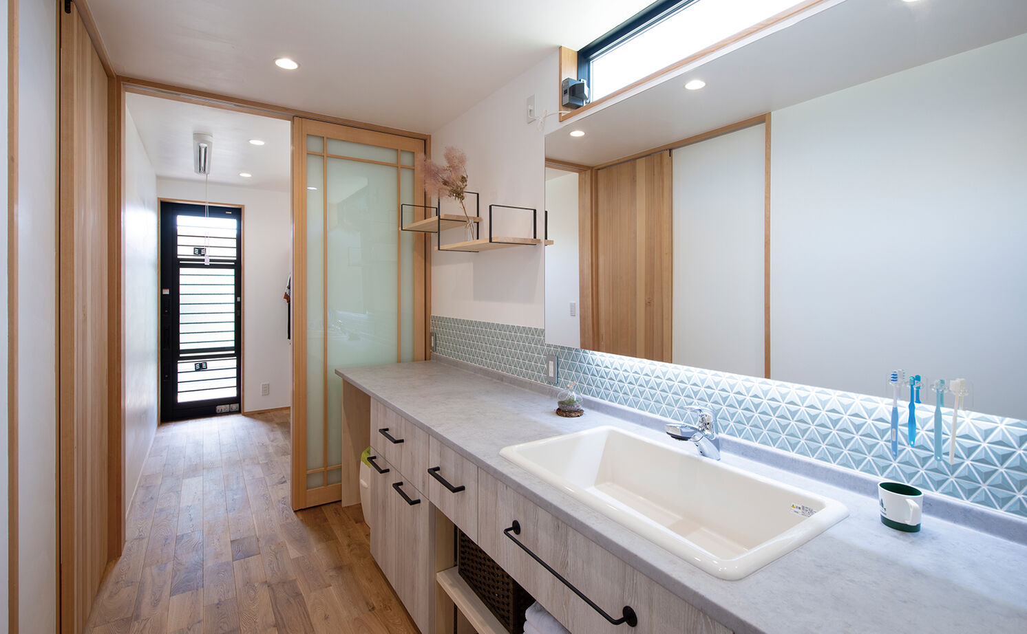 大政建築 【2000万円台/平屋/コの字型間取り】家事ラク間取りがこだわり。共働き夫妻が建てたナチュラルモダンな平屋の建築実例画像6