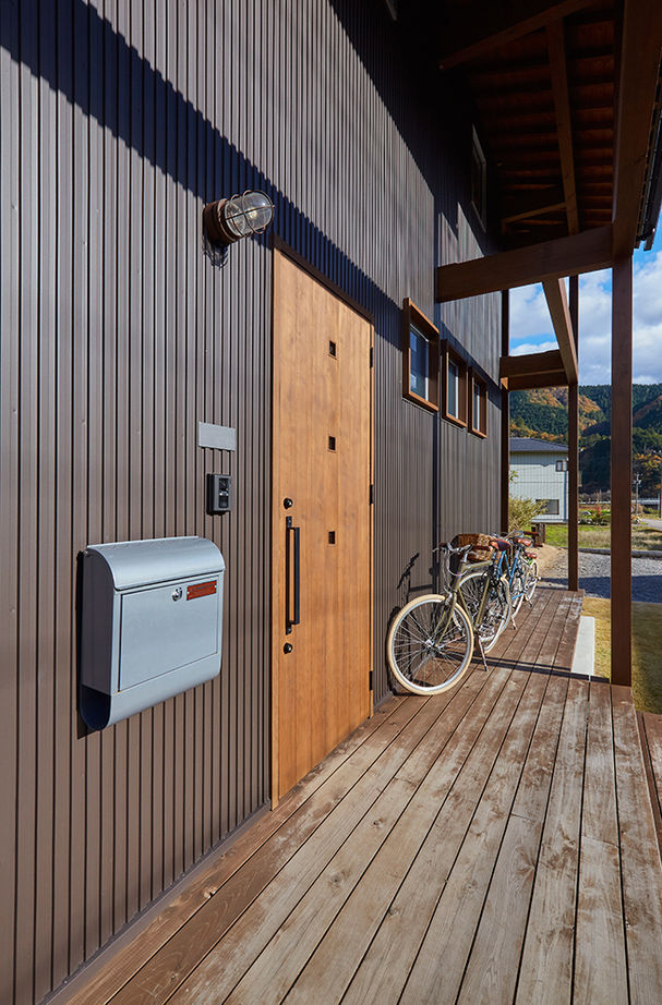 大政建築 【2000万円台/40坪台/理想の間取り/ガレージ/駐車2台可】自然に溶け込む、アウトドアライフを楽しむ住まいの建築実例画像20