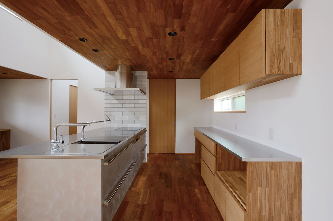 大政建築 【平屋/40坪台/理想の間取り】シンプルデザインの平屋。塗り壁や無垢材の素材感を楽しむ、ゆとりある平屋の建築実例画像7