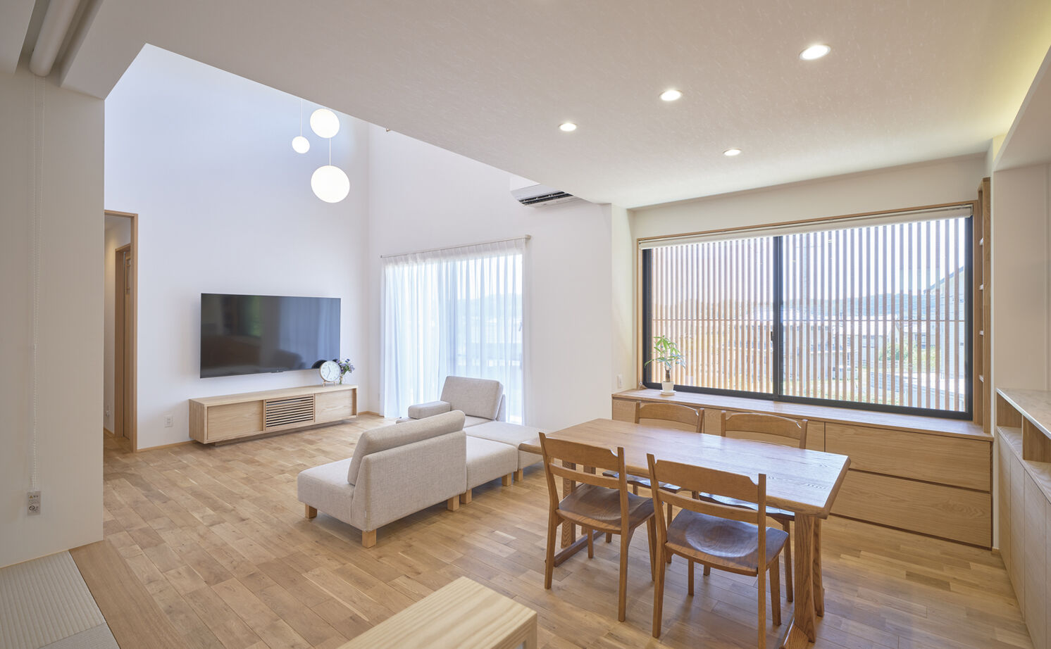 大政建築 【岐阜県/2000万円台/和モダン/間取り図】見晴らしのよい立地を活かした、開放感と素材感を楽しむ住まいの建築実例画像5