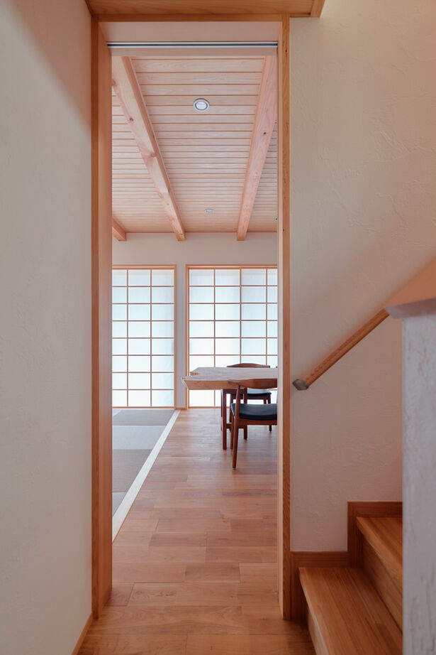 大政建築 【岐阜県/3000万円台/和モダン/ガレージ/間取図有】天然素材にこだわった、空気の違いを感じる和モダンな家の建築実例画像16