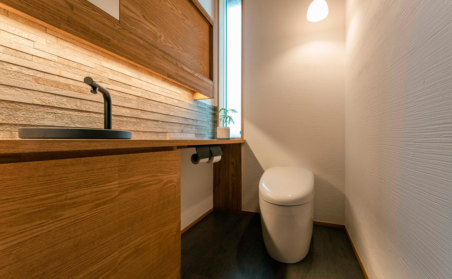 大政建築 【岐阜県/3000万円台/和モダン/ガレージ/間取図有】天然素材にこだわった、空気の違いを感じる和モダンな家の建築実例画像17