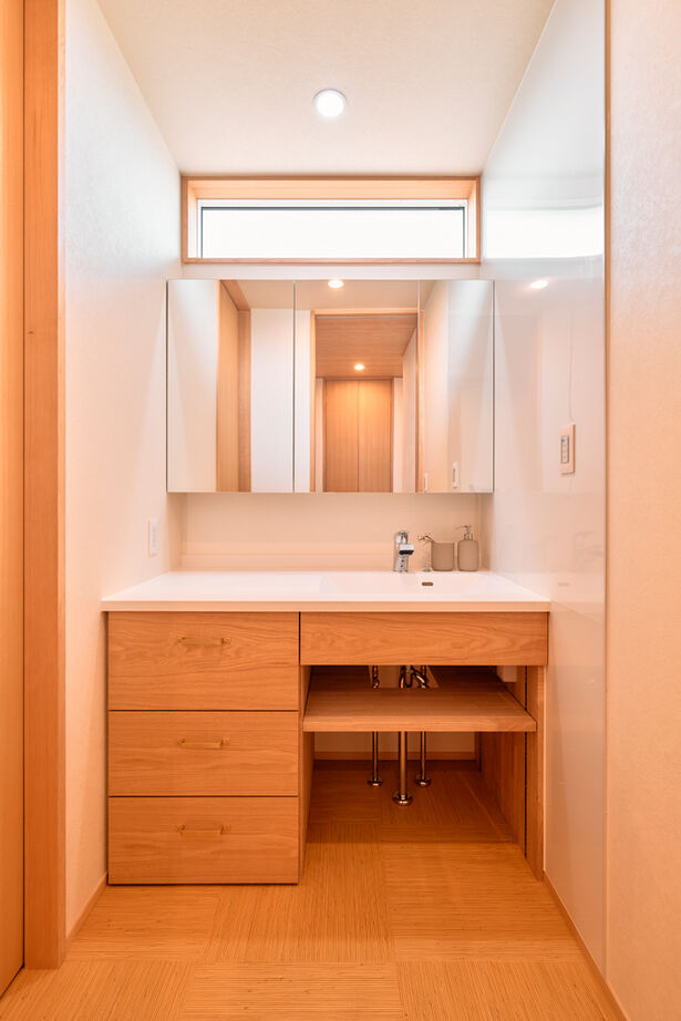 大政建築 【岐阜県/3000万円台/和モダン/ガレージ/間取図有】天然素材にこだわった、空気の違いを感じる和モダンな家の建築実例画像18