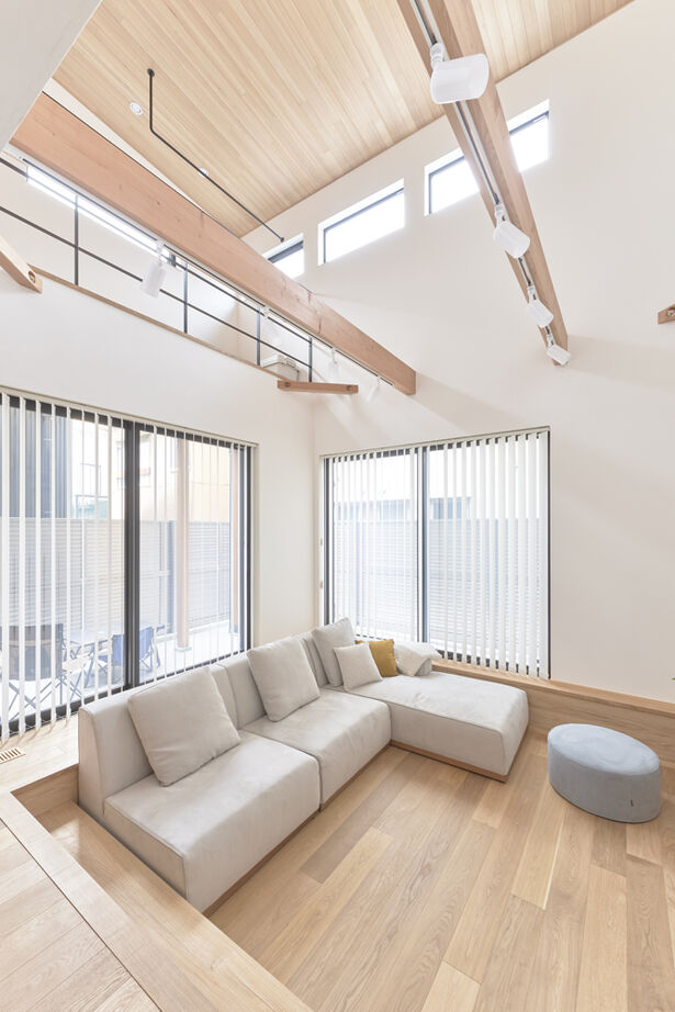 大政建築 【愛知県/和モダン/自然素材】住宅地で素材感と開放感を楽しむ、無垢材や漆喰の質感が際立つ和モダンな家の建築実例画像7