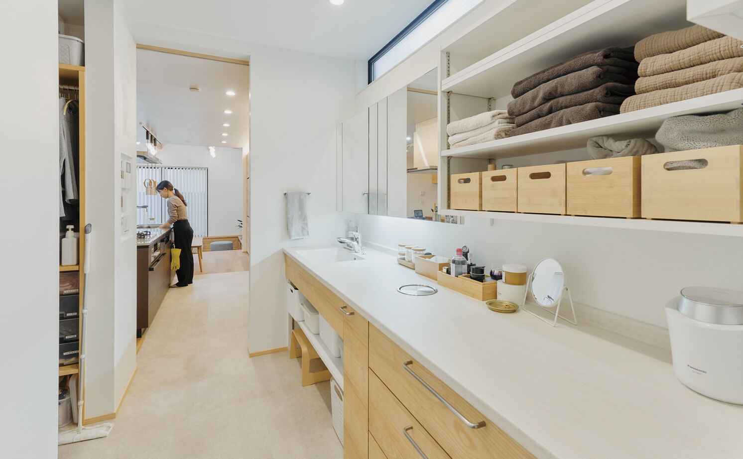 大政建築 【愛知県/和モダン/自然素材】住宅地で素材感と開放感を楽しむ、無垢材や漆喰の質感が際立つ和モダンな家の建築実例画像16