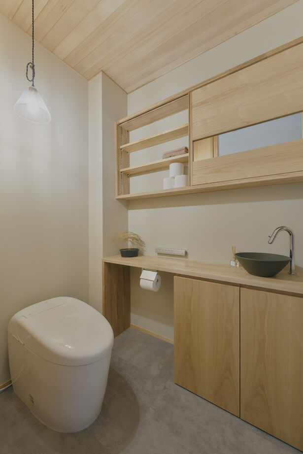 大政建築 【愛知県/和モダン/自然素材】住宅地で素材感と開放感を楽しむ、無垢材や漆喰の質感が際立つ和モダンな家の建築実例画像17