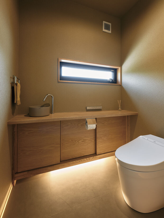 大政建築 【平屋/2000万円台/和モダン/間取り図】ウッドデッキとつながる開放的なLDK。家族時間を楽しむ平屋の住まいの建築実例画像11