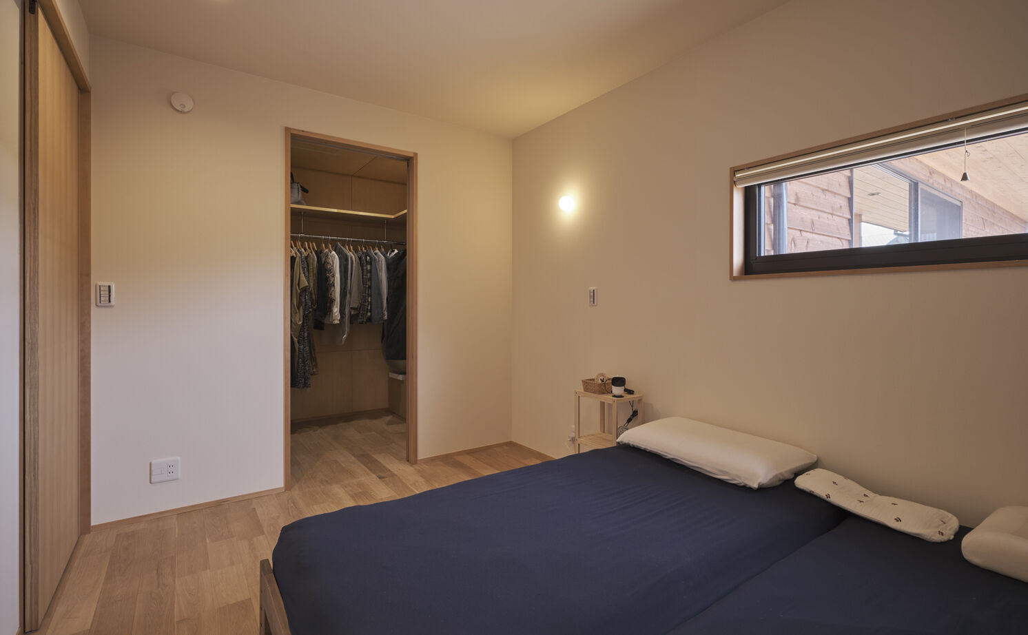 大政建築 【平屋/2000万円台/和モダン/間取り図】ウッドデッキとつながる開放的なLDK。家族時間を楽しむ平屋の住まいの建築実例画像12