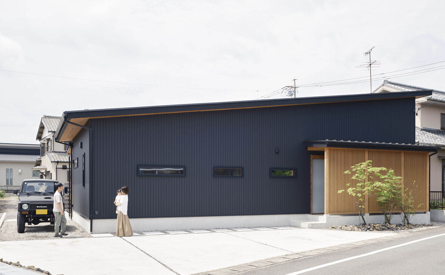 大政建築 【平屋/2000万円台/和モダン/間取り図】ウッドデッキとつながる開放的なLDK。家族時間を楽しむ平屋の住まいの建築実例画像13