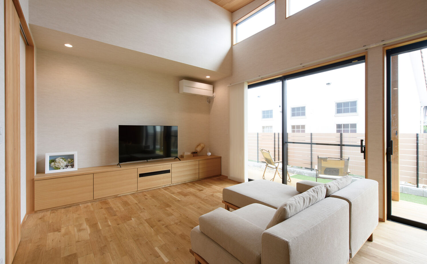 大政建築 【2000万円台/平屋/店舗併用/30坪台/間取り図】素材感豊かな造作家具が馴染む、動線にこだわった平屋建ての建築実例画像4