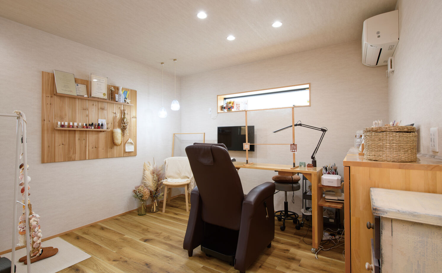 大政建築 【2000万円台/平屋/店舗併用/30坪台/間取り図】素材感豊かな造作家具が馴染む、動線にこだわった平屋建ての建築実例画像9