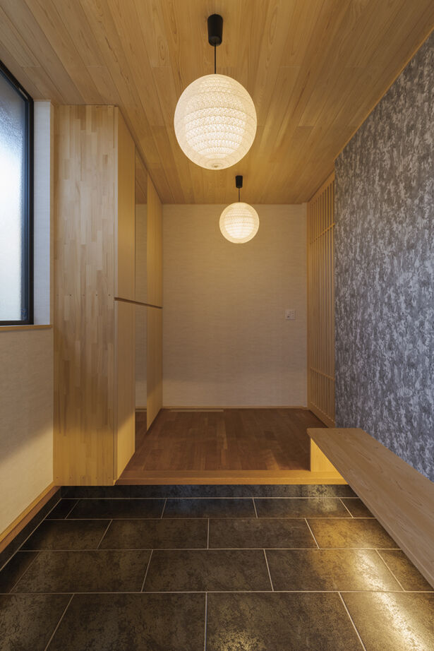 大政建築 【愛知県/3000万円台/和モダン/間取図有】深い軒と格子が和の趣を演出。高気密・高断熱も叶えた心地よい家の建築実例画像6