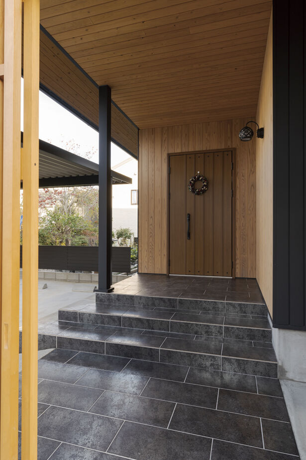 大政建築 【愛知県/3000万円台/和モダン/間取図有】深い軒と格子が和の趣を演出。高気密・高断熱も叶えた心地よい家の建築実例画像10