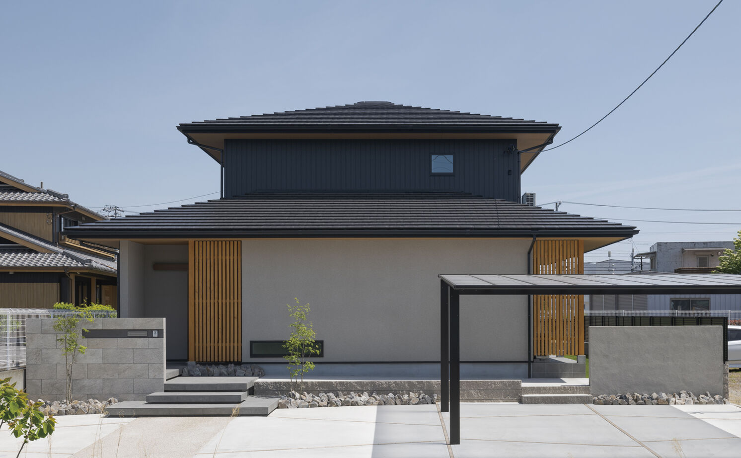 大政建築 【愛知県/2000万円台/和モダン/間取図有】深い軒が風格を演出。造作建具や窓の高さをそろえた美しい住空間の建築実例画像14