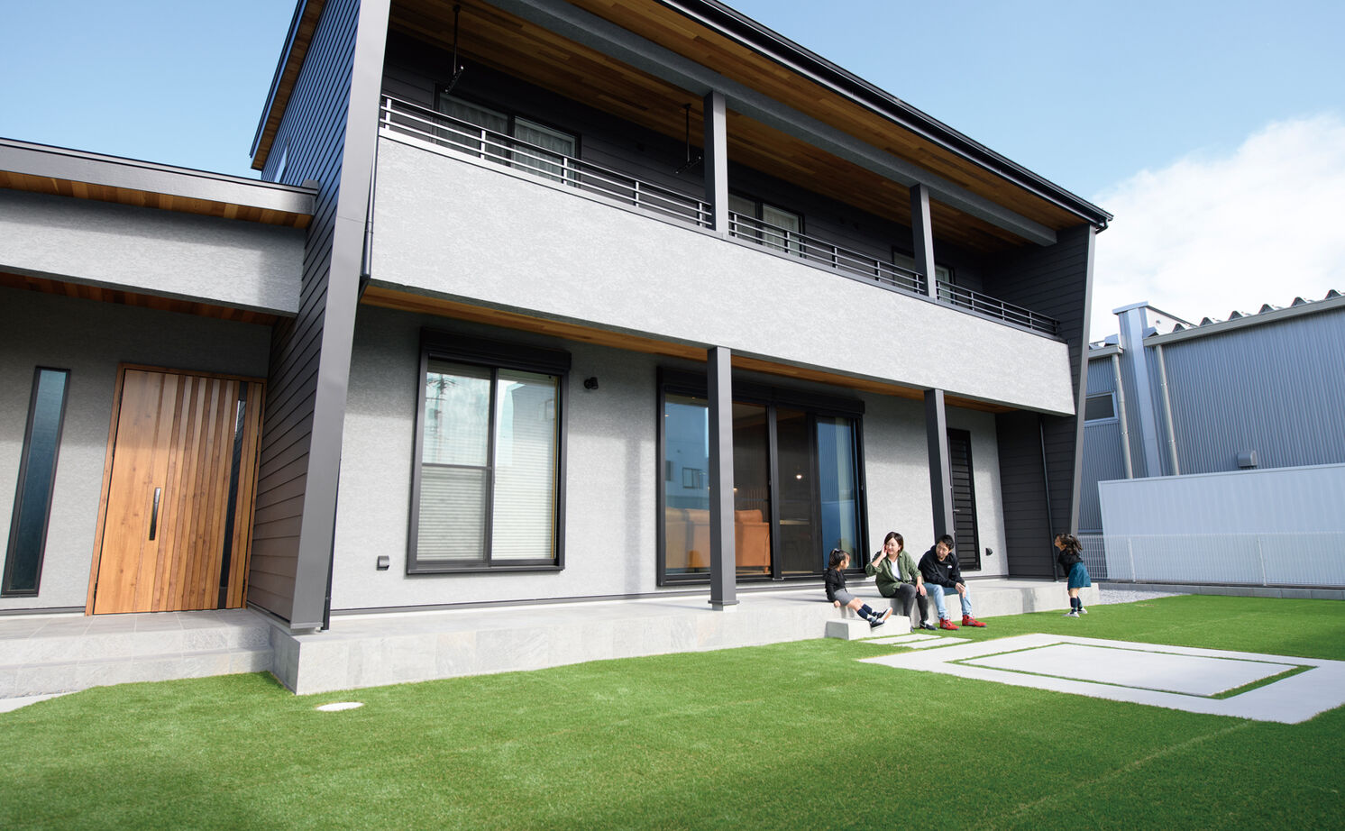 大政建築 【岐阜県/2000万円台/ナチュラルモダン/間取図有】造作家具がなじむ、天然木の濃淡を活かした美しい住空間の建築実例画像6