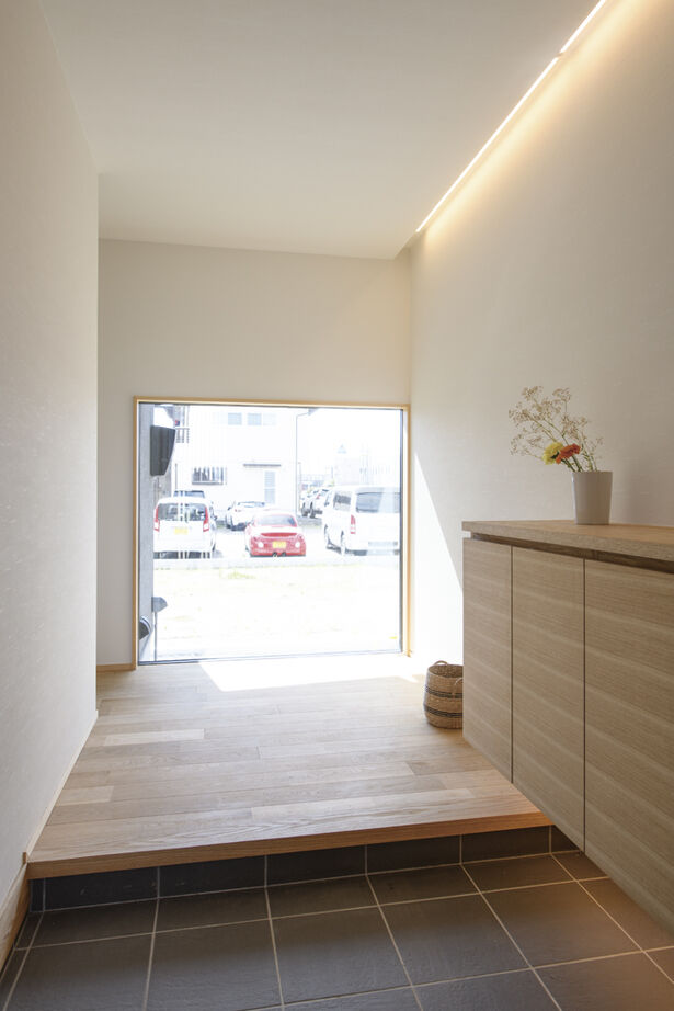 大政建築 【岐阜県/2000万円台/自然素材/間取図有】木や漆喰の質感が活きた住空間。快適な家事動線も実現の建築実例画像9