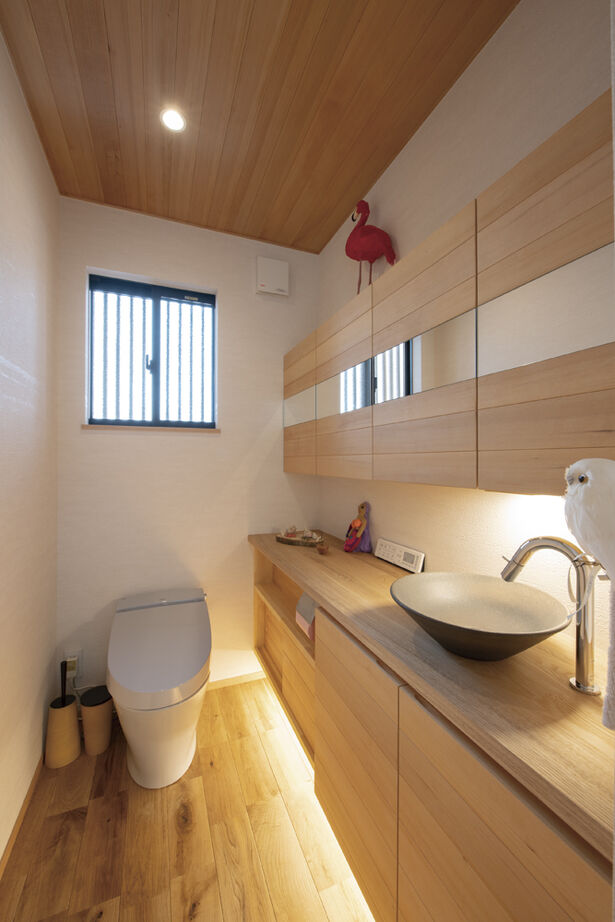 大政建築 【岐阜県/和モダン/スキップフロア】空間を立体的に活用。住宅地の細長い土地でも明るく開放的な室内を実現の建築実例画像9