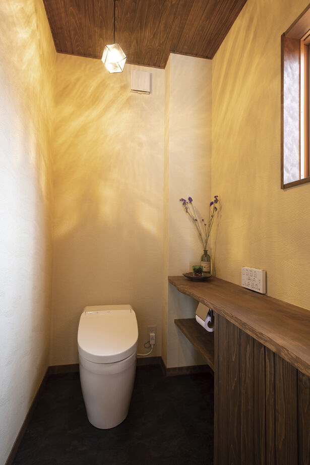 大政建築 【岐阜県/和モダン/造作家具/間取図有】家具や建具も自分たちでデザイン。「木」が引き立つ和モダンな家の建築実例画像9