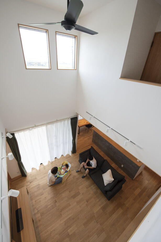 大政建築 【三重県/2000万円台/和モダン/間取図有】吹抜けリビングが開放的な、無垢材と漆喰に囲まれた心地よい家の建築実例画像6