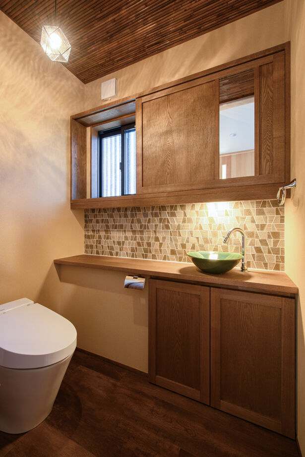 大政建築 【岐阜県/2000万円台/和モダン/間取図有】軒の深い縁側や格子で和を表現。「京都」をイメージした趣ある家の建築実例画像9