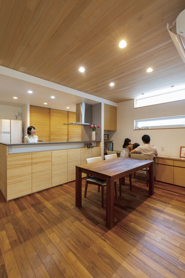 大政建築 【2000万円台/和モダン/自然素材/スキップフロア】無垢材や漆喰など素材のやさしさと個性を感じる住まいの建築実例画像2