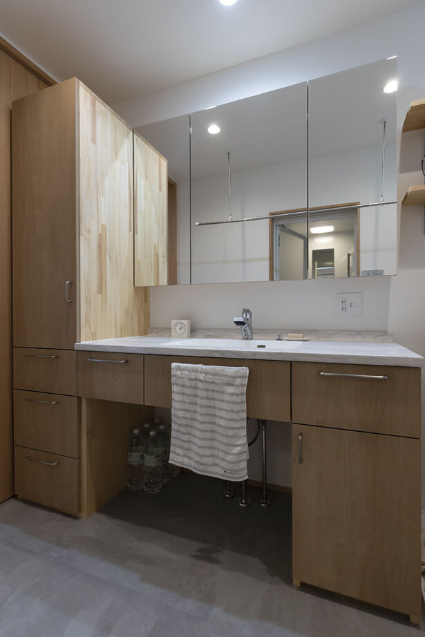 大政建築 【岐阜県/ナチュラルモダン/自然素材/間取図有】面積以上に広がりを感じる、開放感と素材感を楽しむ住まいの建築実例画像12