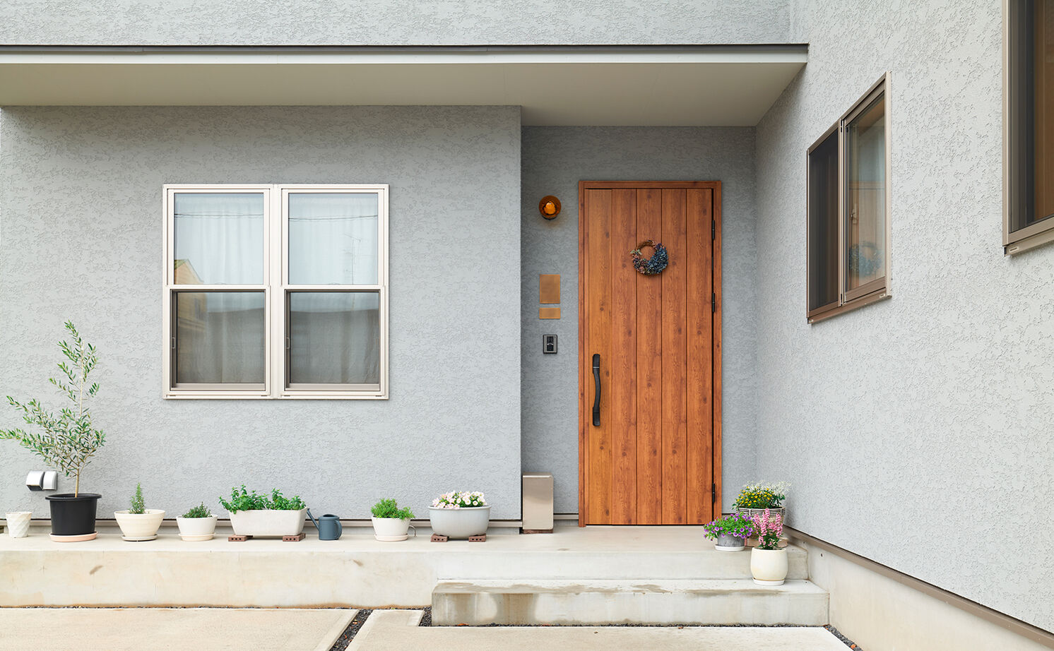 大政建築 【各務原市｜趣味を楽しむ×ネコと暮らす】厨房で料理やお菓子づくり。吹抜けリビングは愛猫と過ごす場所の建築実例画像3